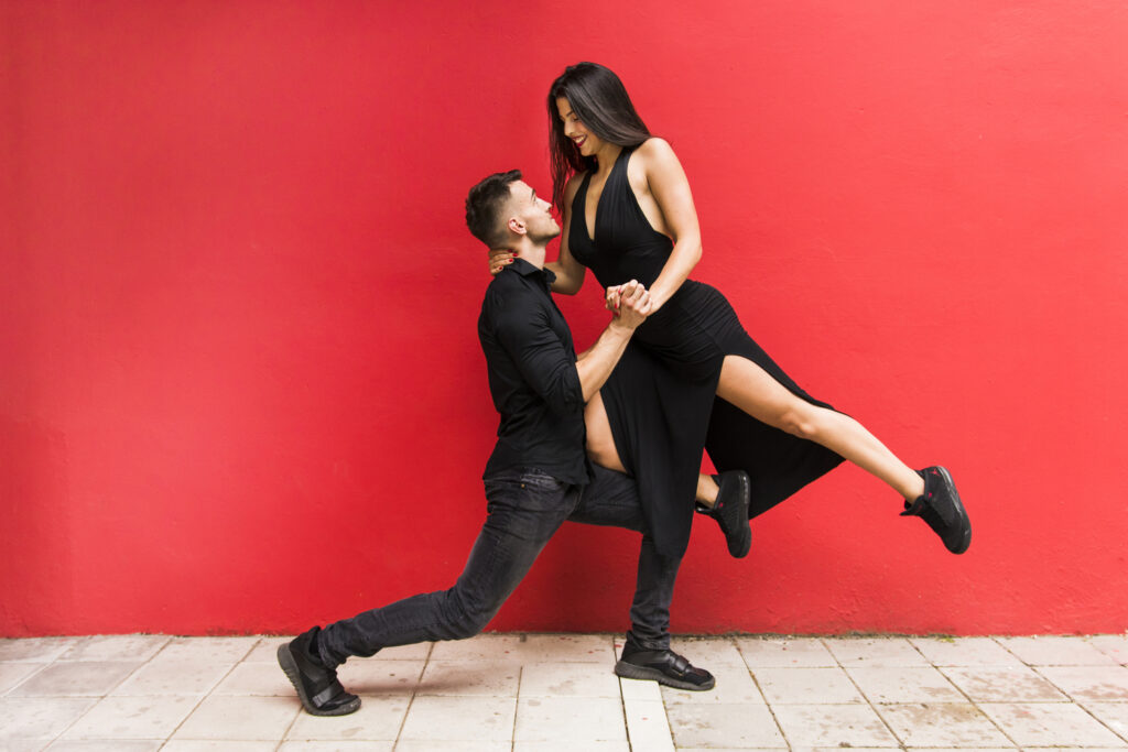 Salsa Dance – Ignite Your Passion for Rhythm & Movement!
